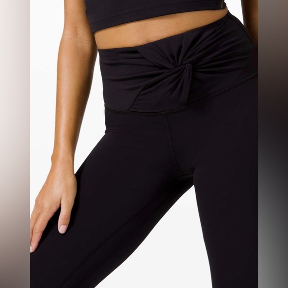Lululemon Align High-Rise Tight 28" *Twist Waist Black - Picture 3 of 9